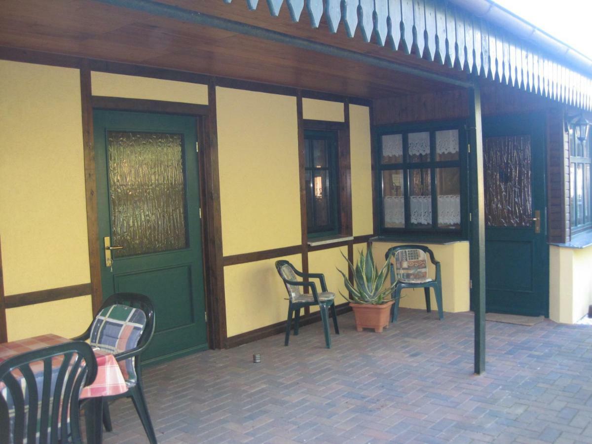 Pension Zum Weissen Hirsch Reitwein 外观 照片