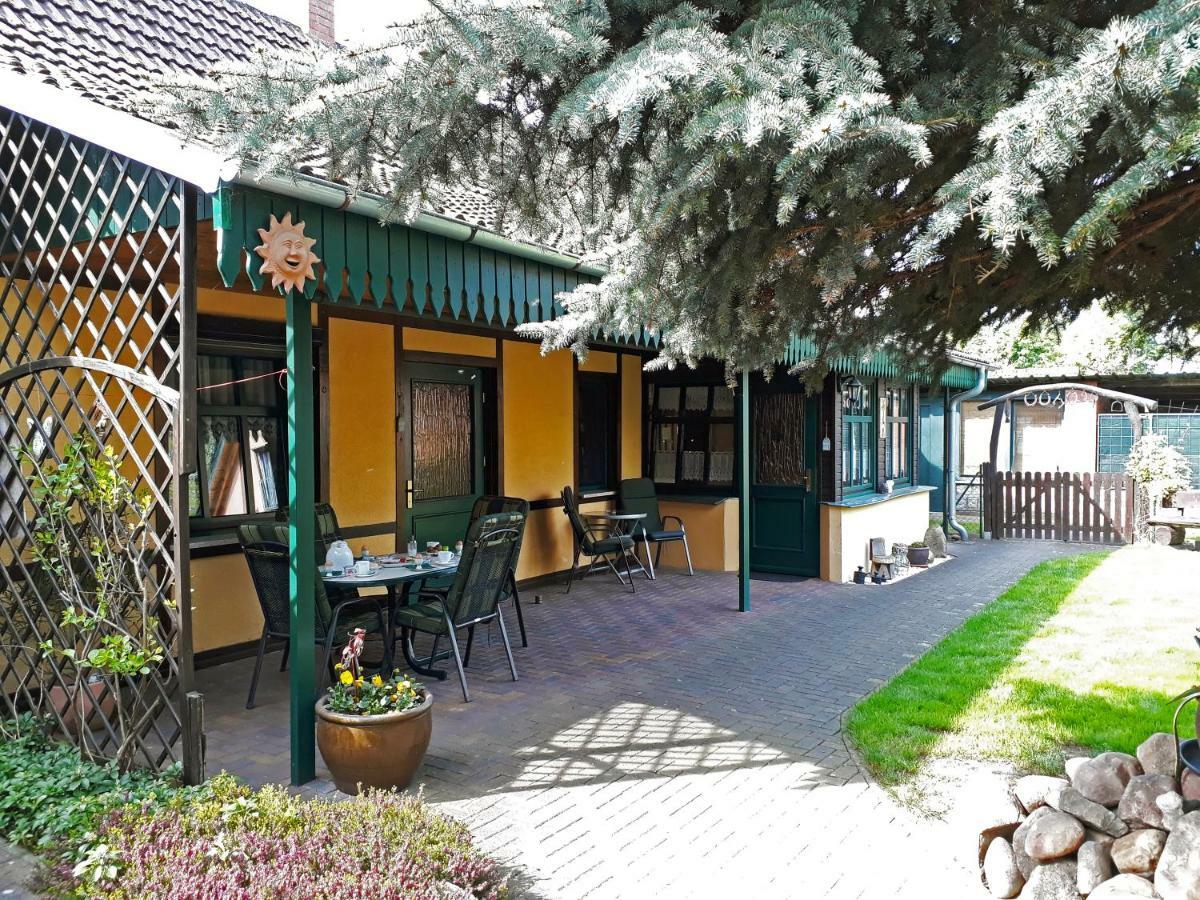 Pension Zum Weissen Hirsch Reitwein 外观 照片